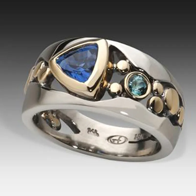 Anello vintage in cristallo blu in argento