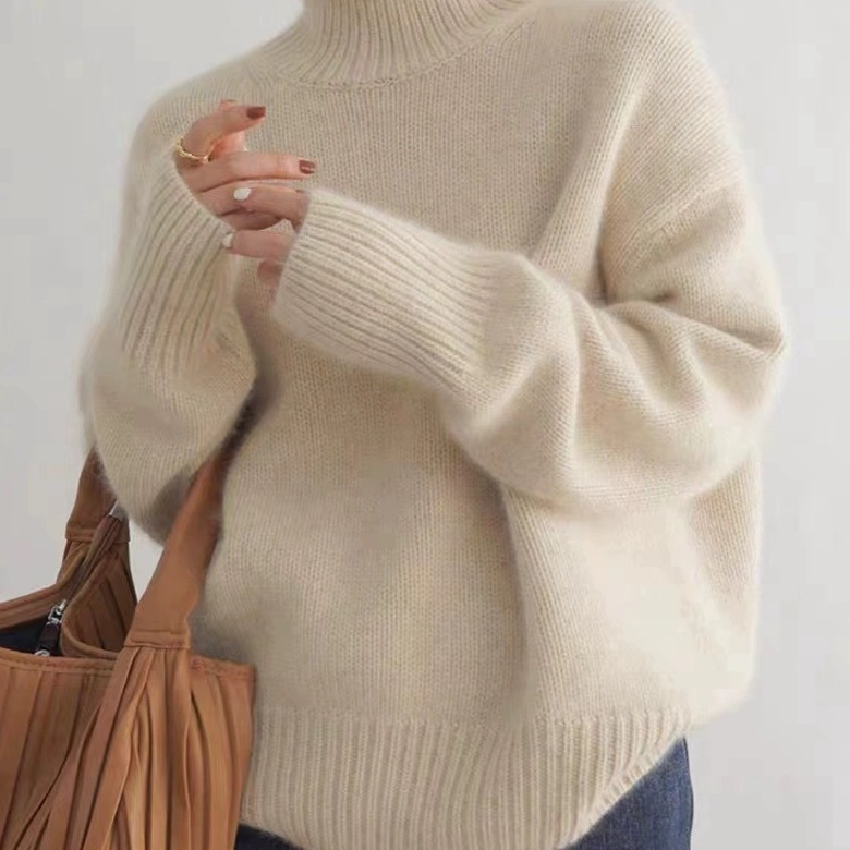 Madeleine™ | Pullover Collo Alto di Lusso